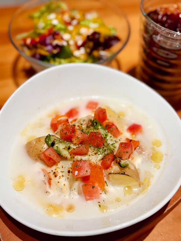 企画展「ハッチポッチ 藤枝リュウジの世界」限定スペシャルメニュー